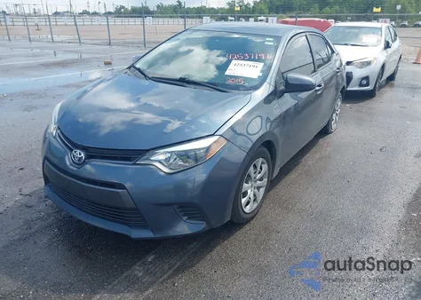 2015 Toyota Corolla Le z USA, uszkodzony, nr VIN 2T1BURHE5FC322794